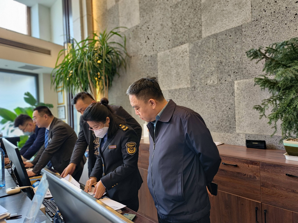 山東省煙臺(tái)市牟平區(qū)市場(chǎng)監(jiān)管局開(kāi)展&ldquo;五一&rdquo;期間市場(chǎng)價(jià)格秩序規(guī)范行動(dòng)